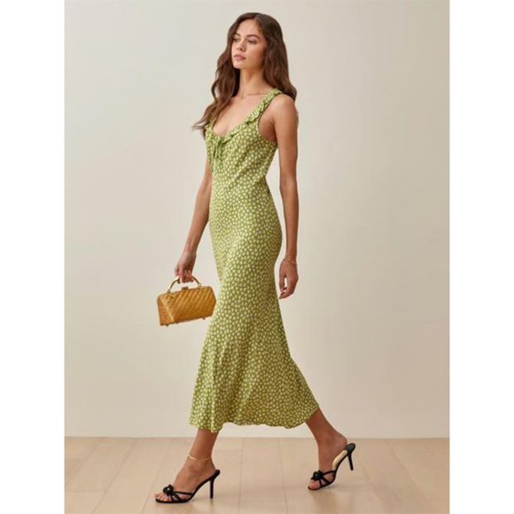 Reformation Dresses & Skirts - NWT Reformation Ciatta Dress Floral Sleeveless Ruffle Scoop Neck Midi Green 6